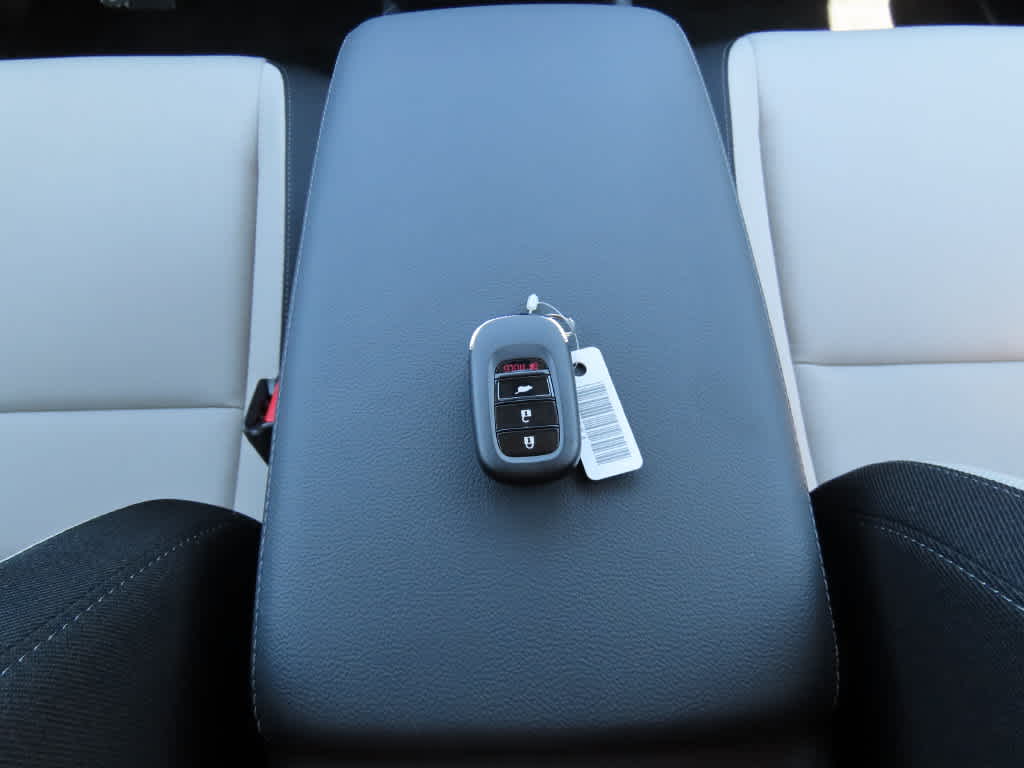 Honda CR-V LX 2027