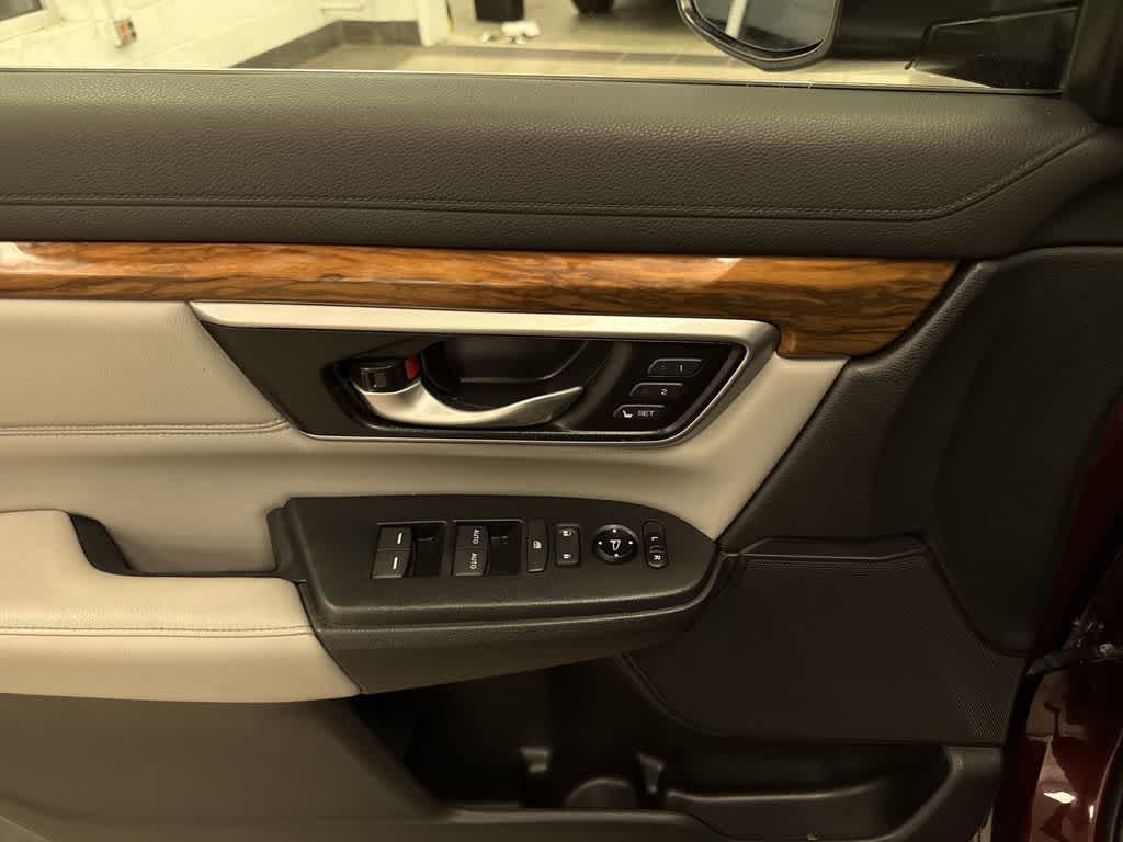 Honda CR-V Touring 2019