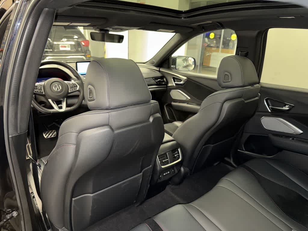 Acura RDX 2023 con paquete A-Spec Advance