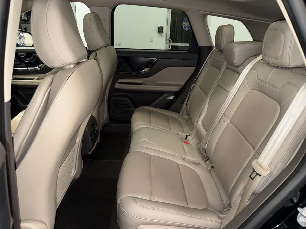 Lincoln Corsair Standard 2021