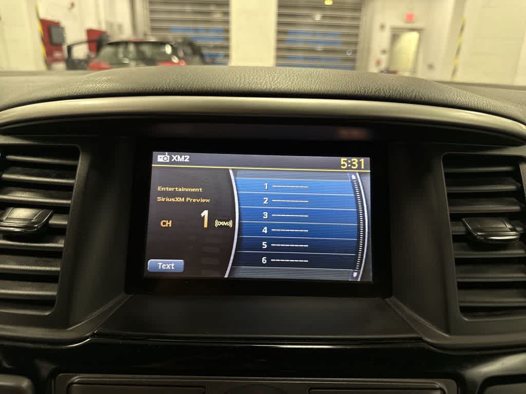 Nissan Pathfinder SV 2016