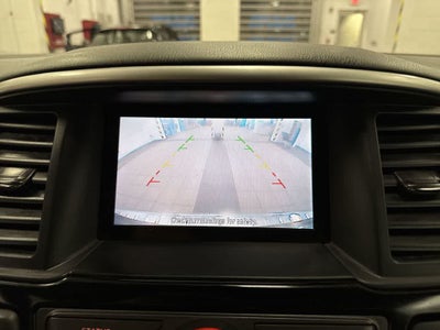 Nissan Pathfinder SV 2016