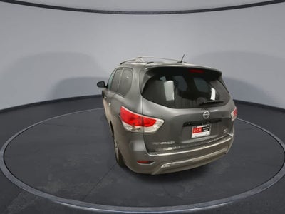 Nissan Pathfinder SV 2016