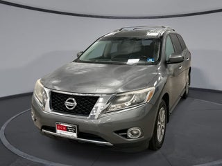 Nissan Pathfinder SV 2016