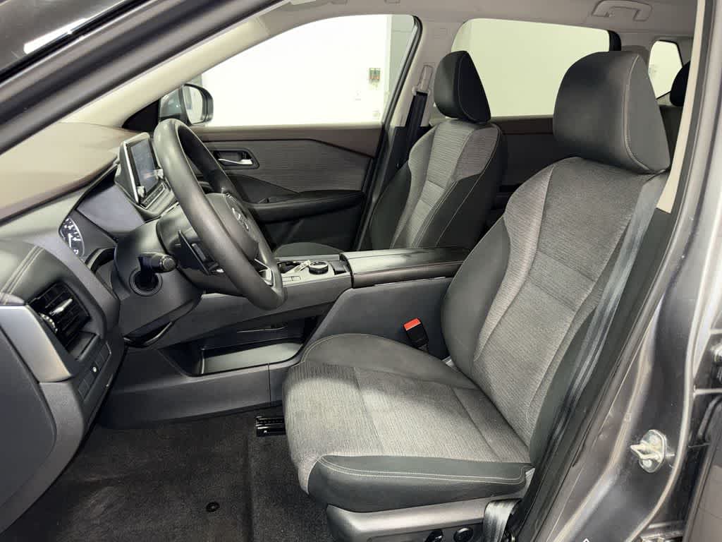 Nissan Rogue SV 2021
