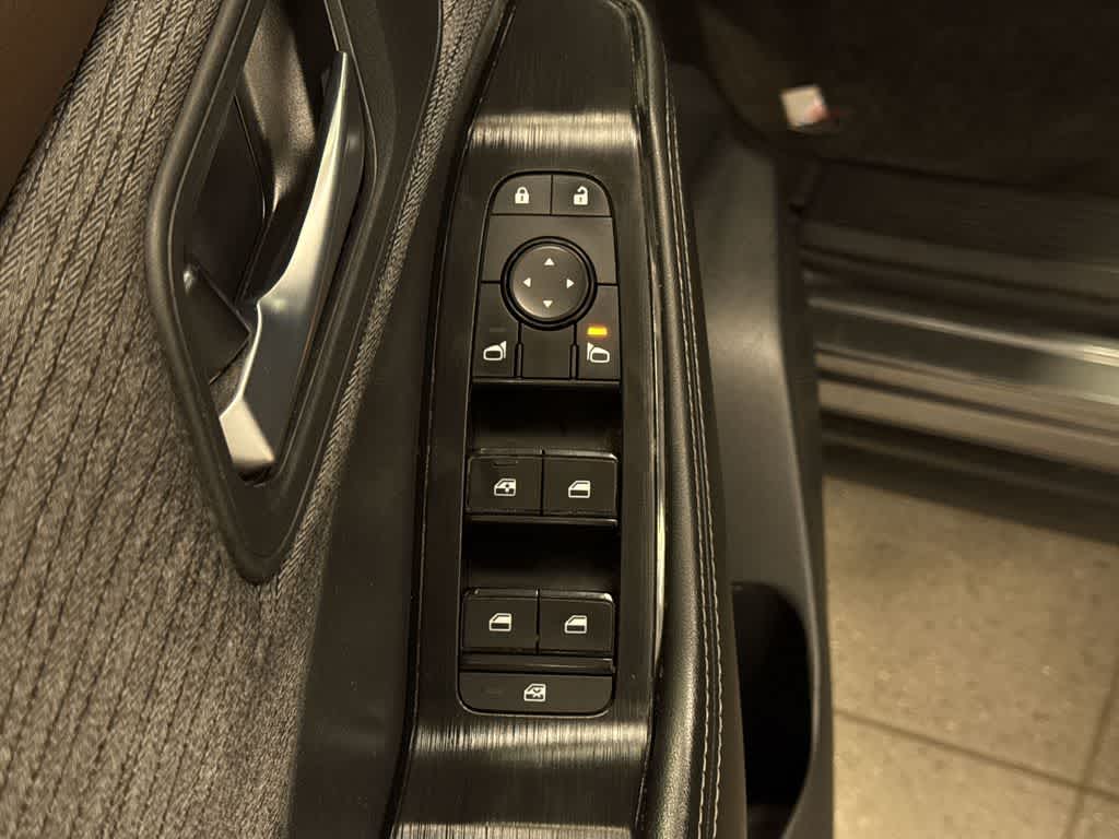 Nissan Rogue SV 2021