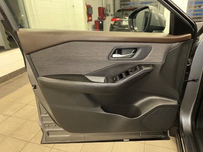 Nissan Rogue SV 2023