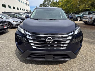 Nissan Rogue SV 2025