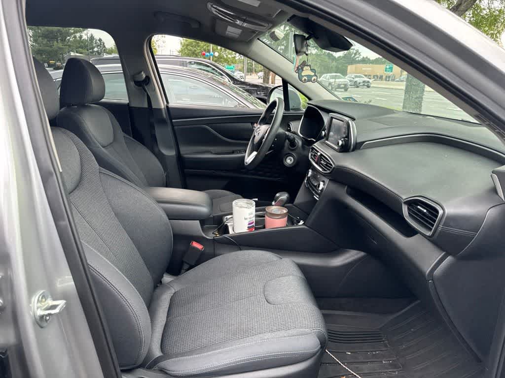 Hyundai Santa Fe SE 2020