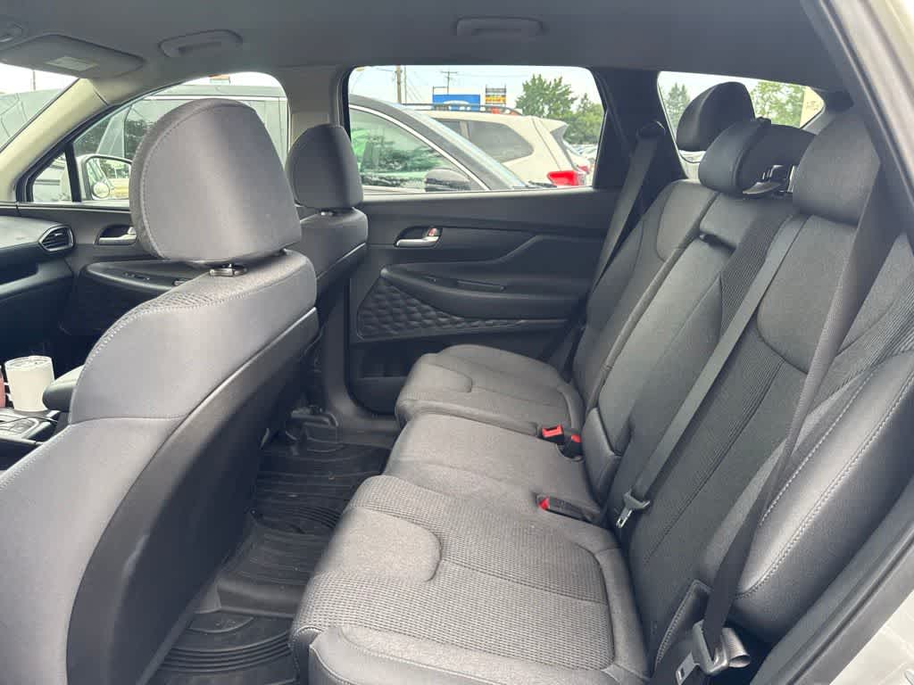 Hyundai Santa Fe SE 2020