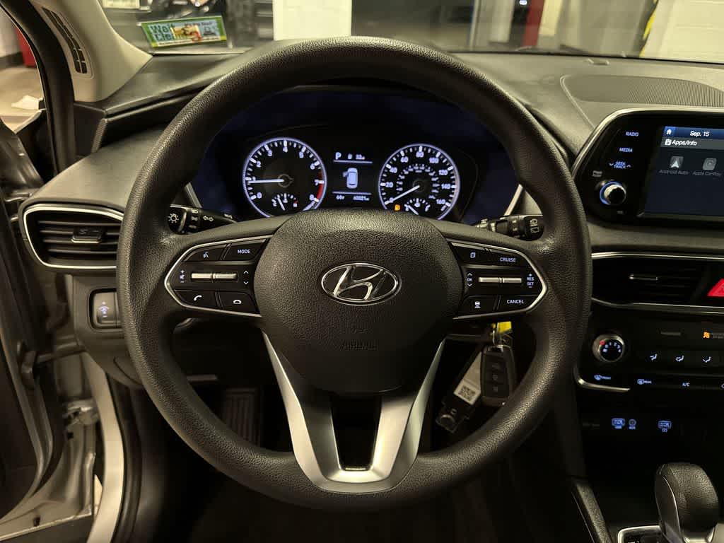 Hyundai Santa Fe SE 2020