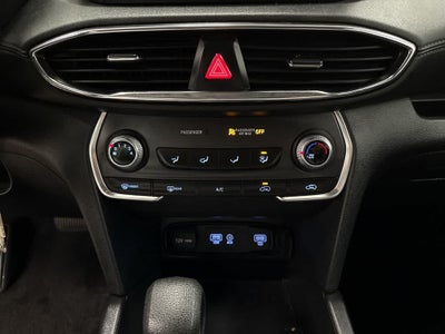 Hyundai Santa Fe SE 2020