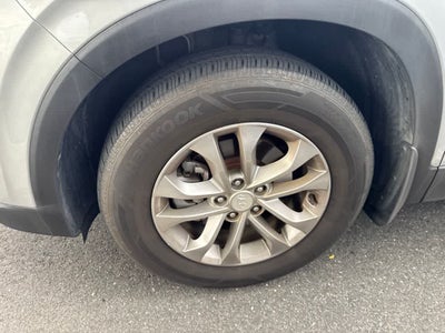 Hyundai Santa Fe SE 2020