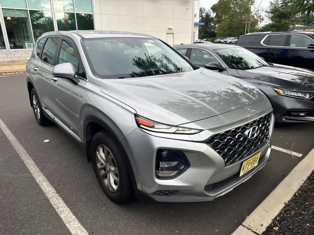 Hyundai Santa Fe SE 2020