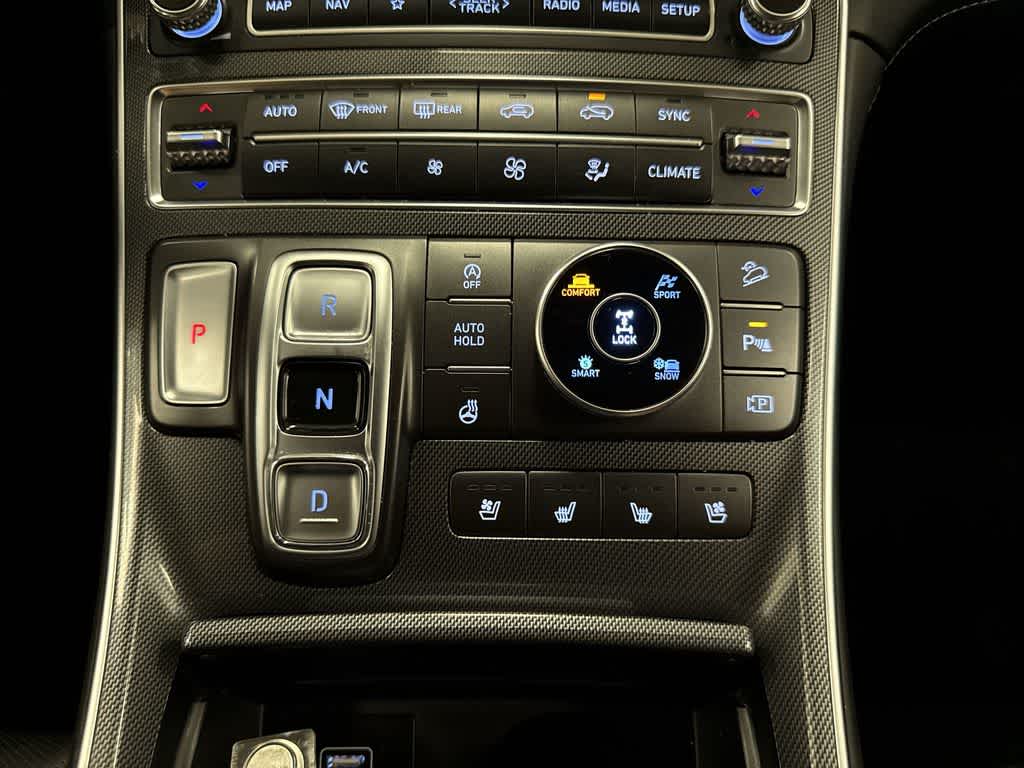 Hyundai Santa Fe Limited 2021