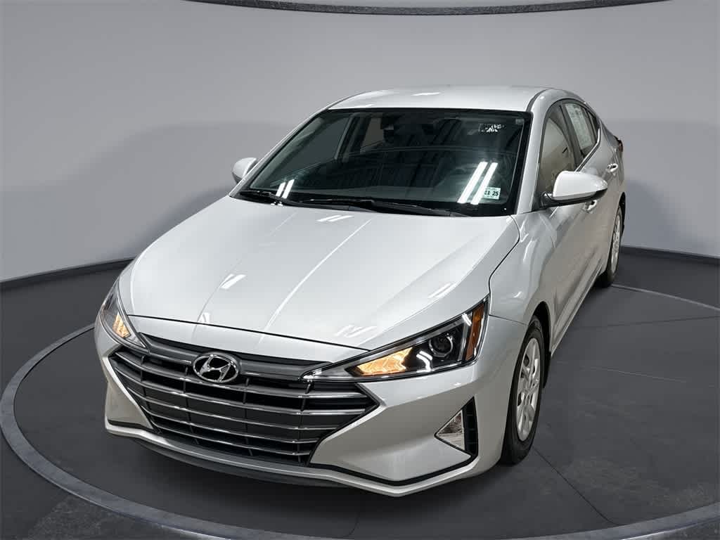 Hyundai Elantra SE 2020