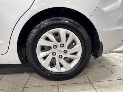 Hyundai Elantra SE 2020
