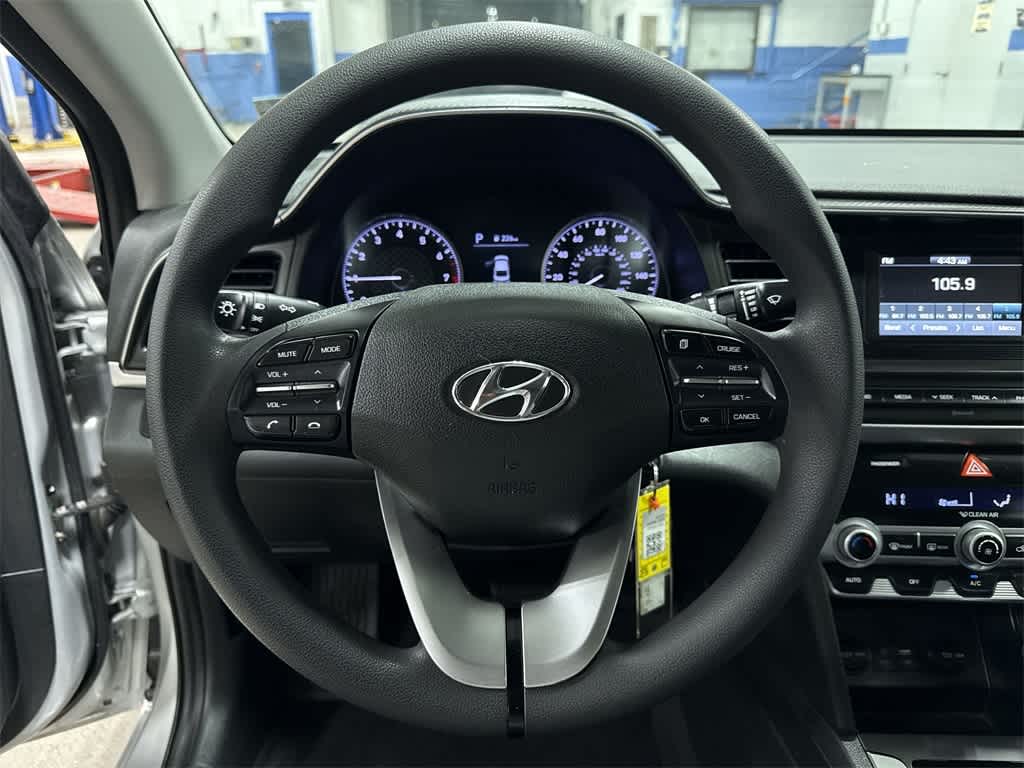 Hyundai Elantra SE 2020