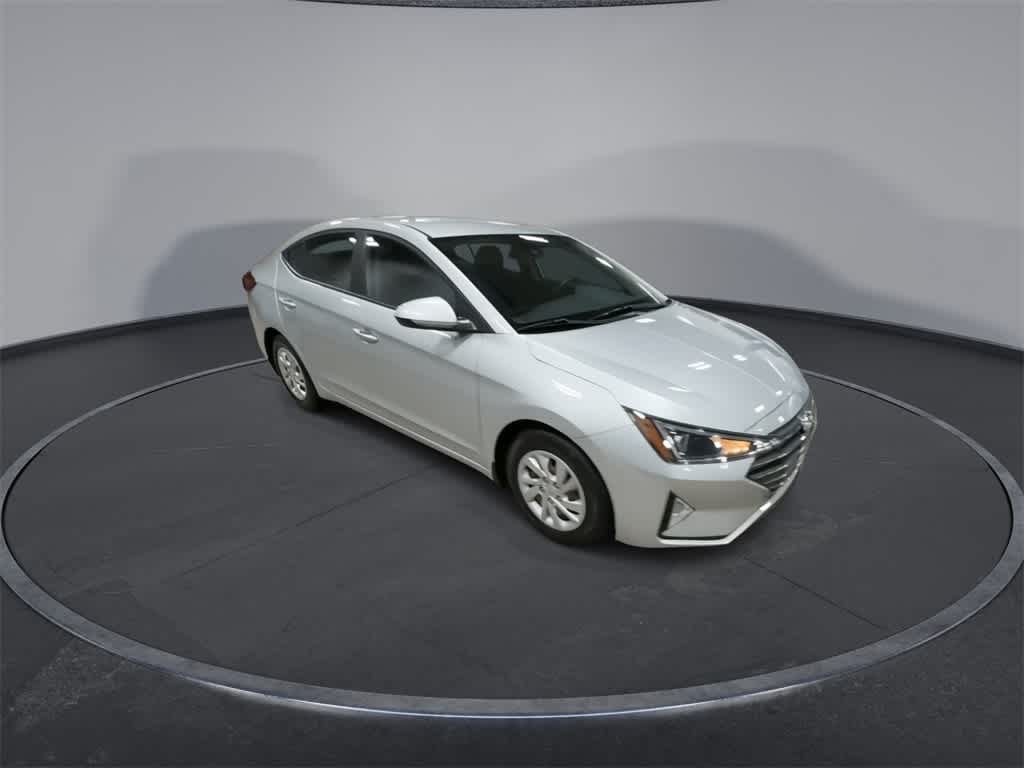 Hyundai Elantra SE 2020