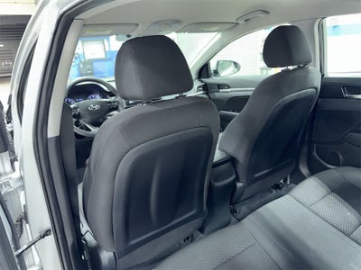 Hyundai Elantra SE 2020