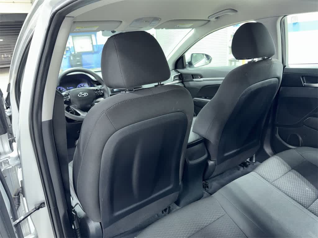 Hyundai Elantra SE 2020