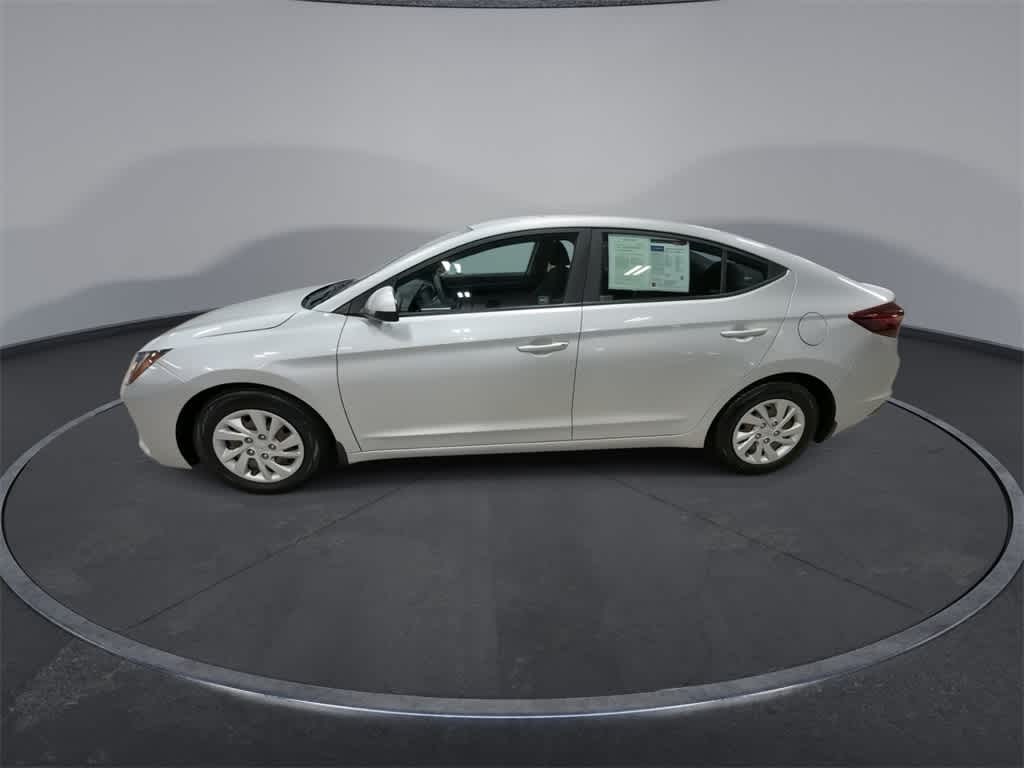 Hyundai Elantra SE 2020