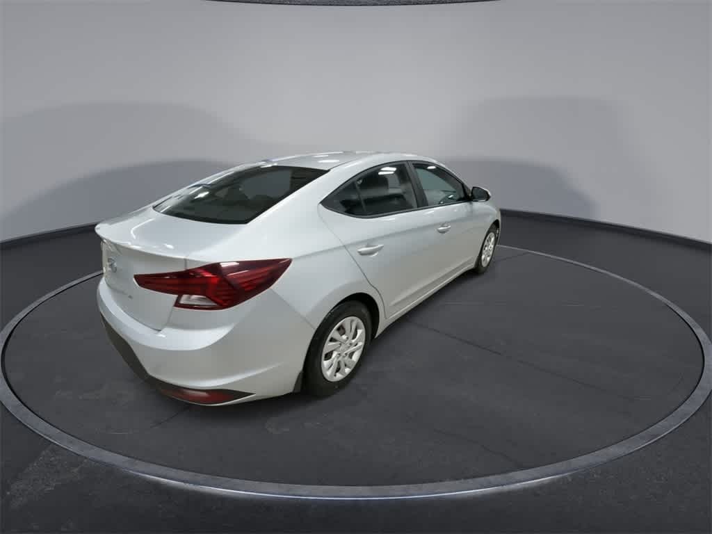 Hyundai Elantra SE 2020