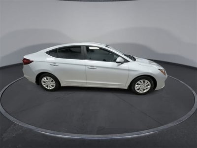 Hyundai Elantra SE 2020