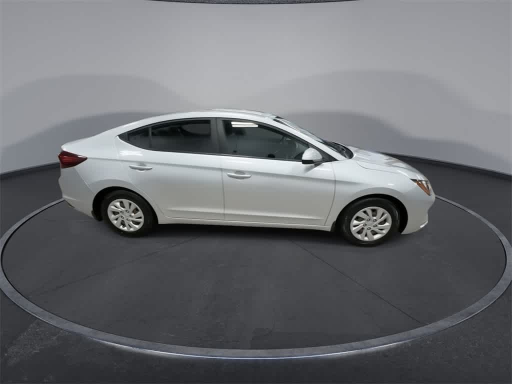 Hyundai Elantra SE 2020