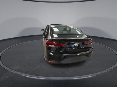 Hyundai Elantra SE 2020