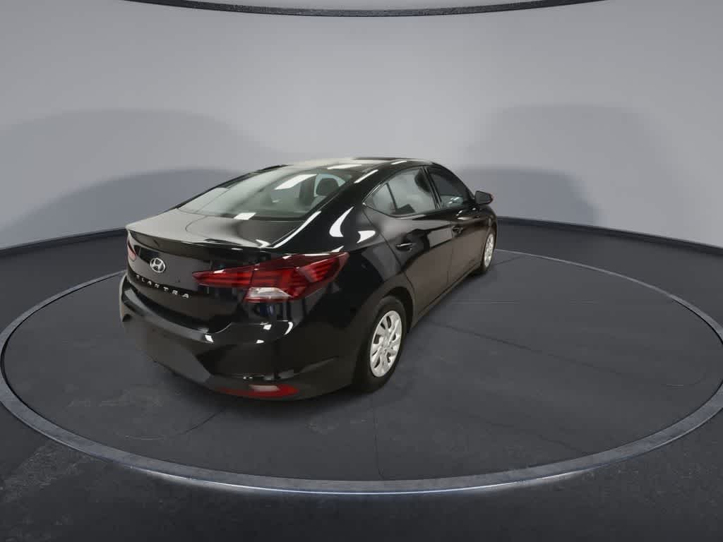 Hyundai Elantra SE 2020
