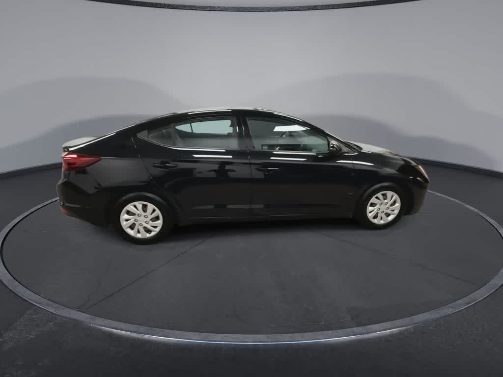 Hyundai Elantra SE 2020