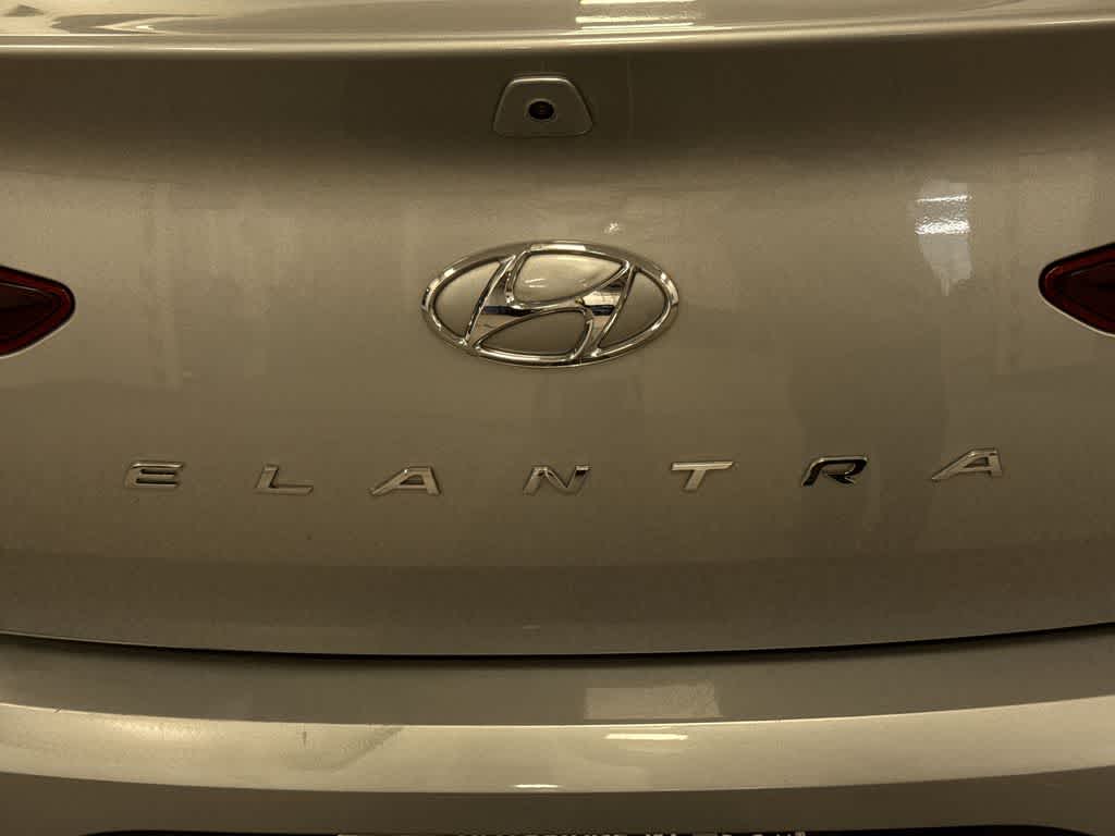 Hyundai Elantra Value Edition 2020