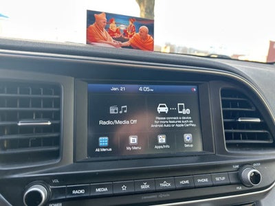 Hyundai Elantra Value Edition 2020