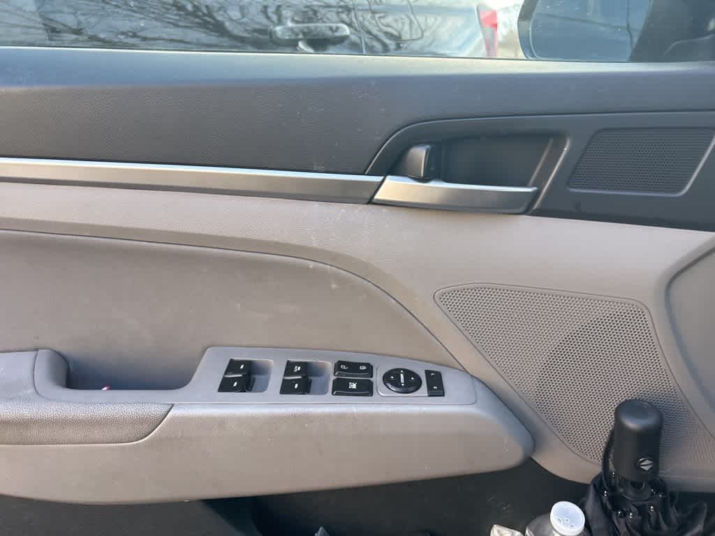 Hyundai Elantra Value Edition 2020