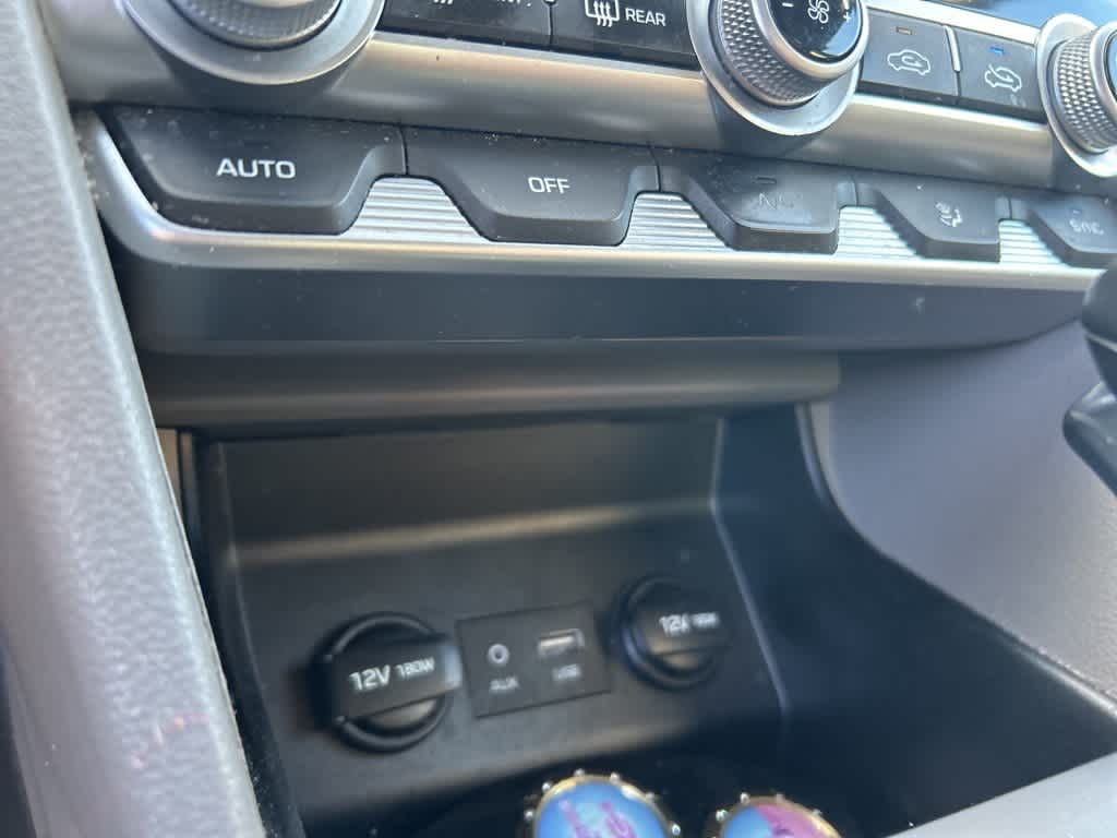 Hyundai Elantra Value Edition 2020