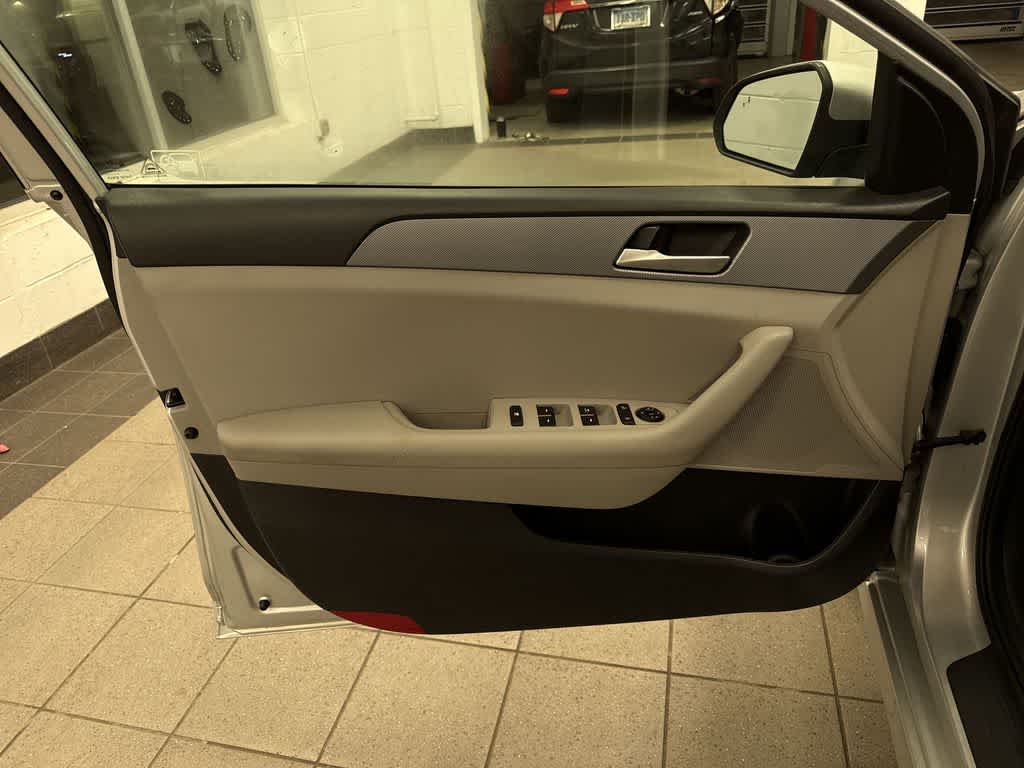 Hyundai Sonata SE 2019