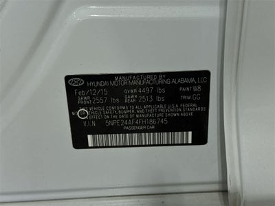 Hyundai Sonata 2.4L SE 2015