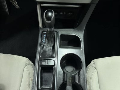 Hyundai Sonata 2.4L SE 2015