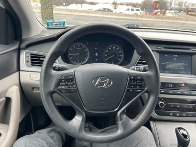 Hyundai Sonata 2.4L Sport 2016