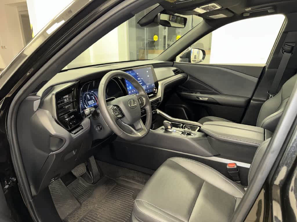 Lexus TX 350 y TX 350 Premium de 2024