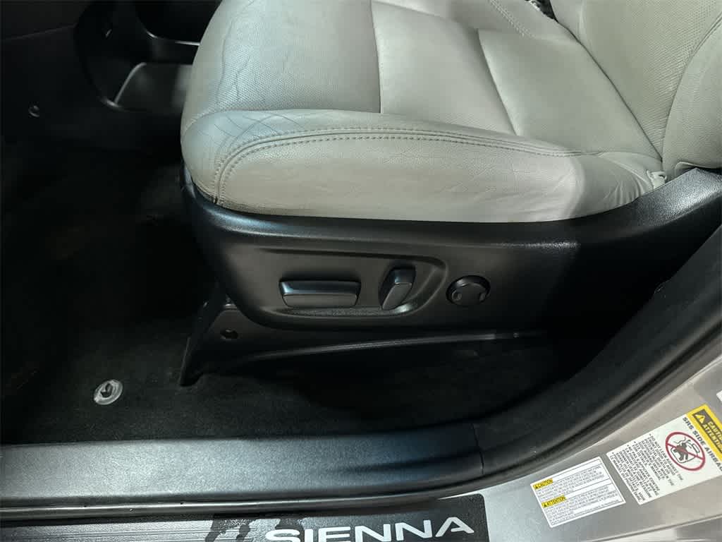 Toyota Sienna Limited Premium 2017
