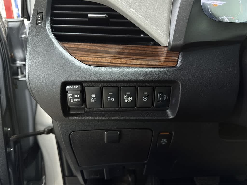 Toyota Sienna Limited Premium 2017