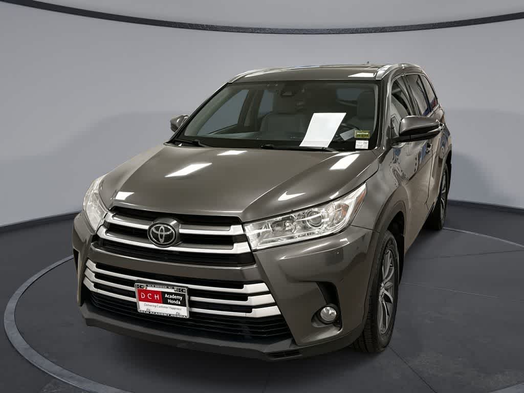 Toyota Highlander XLE 2017