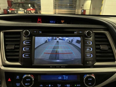 Toyota Highlander XLE 2017