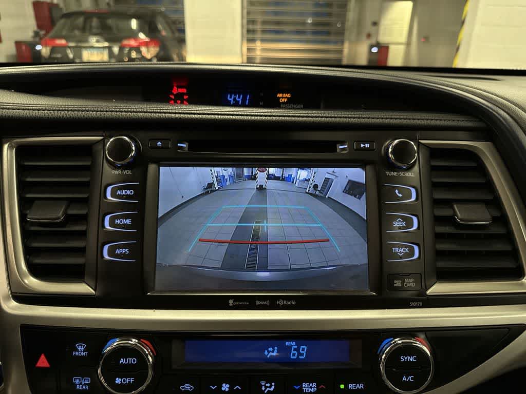 Toyota Highlander XLE 2017