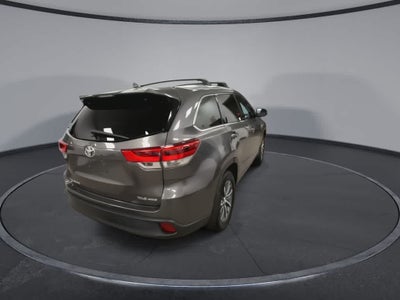 Toyota Highlander XLE 2017