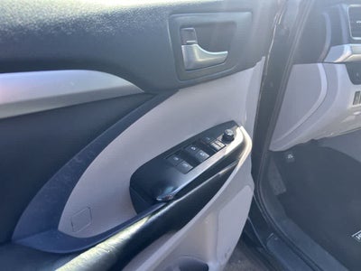 Toyota Highlander XLE 2019