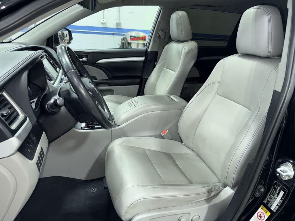 Toyota Highlander XLE 2019