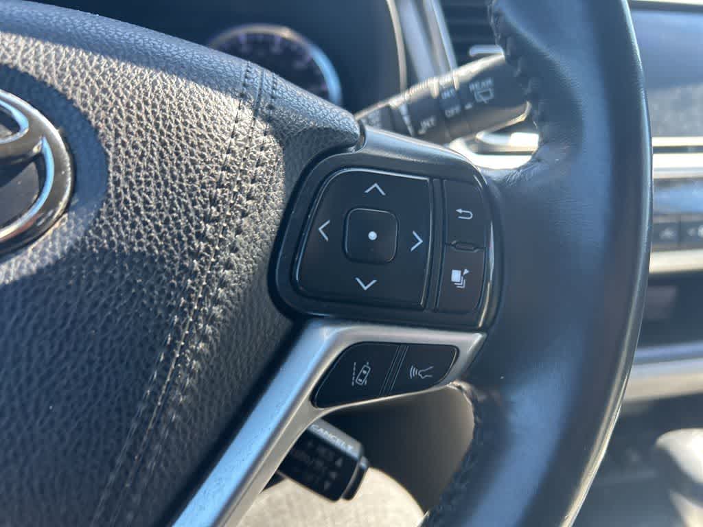 Toyota Highlander XLE 2019